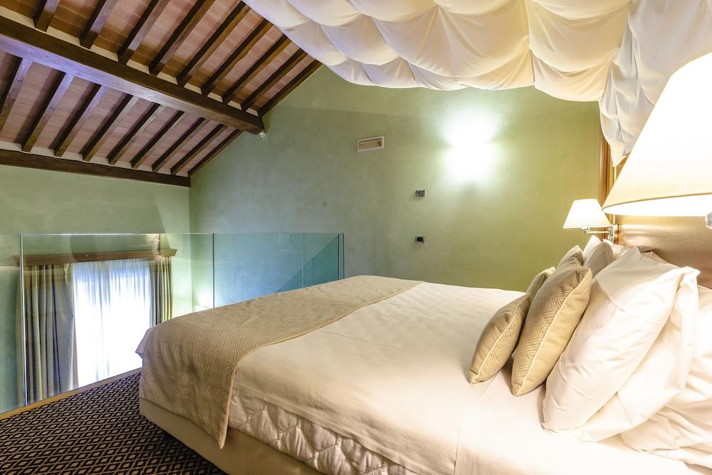 Hotel Ilaria Лукка Екстер'єр фото